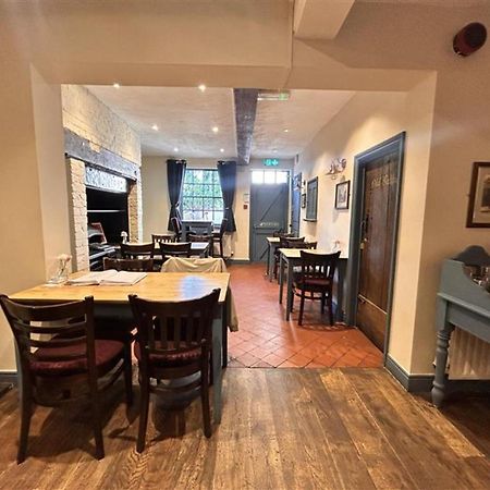 Отель Oyo Blenheim House Etwall Экстерьер фото